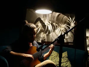 Gabriel Guerreiro playing at Coffice Prague